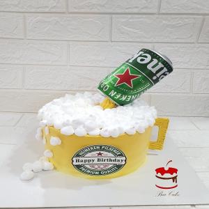 Bánh Kem Sinh Nhật Hình Lon Heineken - MB48