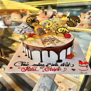 Bánh Kem Sữa Phủ Socola Decor Tiền Đô - NA45