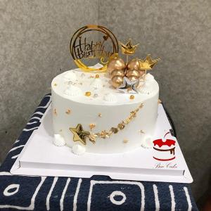 Bánh Kem Sinh Nhật Trắng Cám Đơn Giản  - MB9
